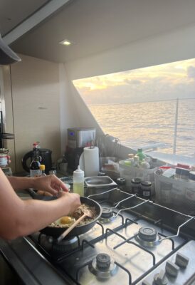Cooking while Hitchhiking across the Atlantic