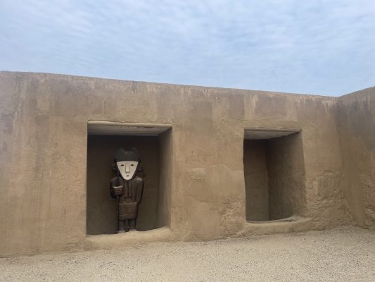 largest adobe complex in the world
